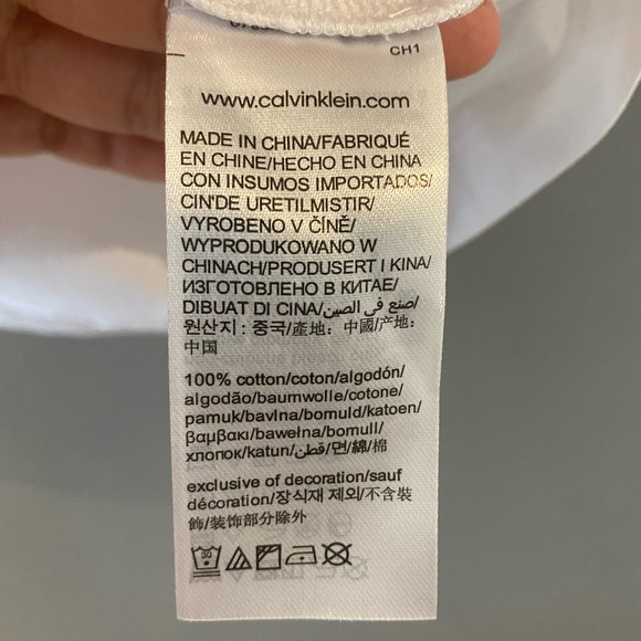 CALVIN KLEIN CROP SHIRT - Picture 3 of 3